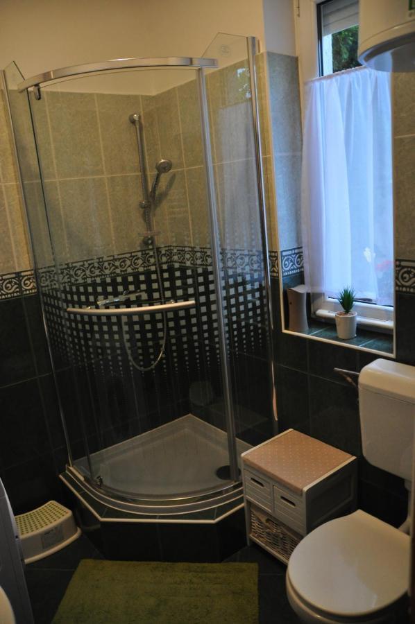 Gyorszem Apartman Εξωτερικό φωτογραφία